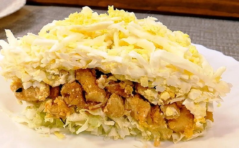 Салат «Осенняя сказка»: как создать праздник на столе из доступных ингредиентов