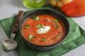 Летний холодный гаспачо с печёным перцем и рикоттой