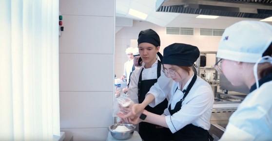 Кулинарная карьера: как колледжи Санкт-Петербурга готовят поваров для мира высокой кухни