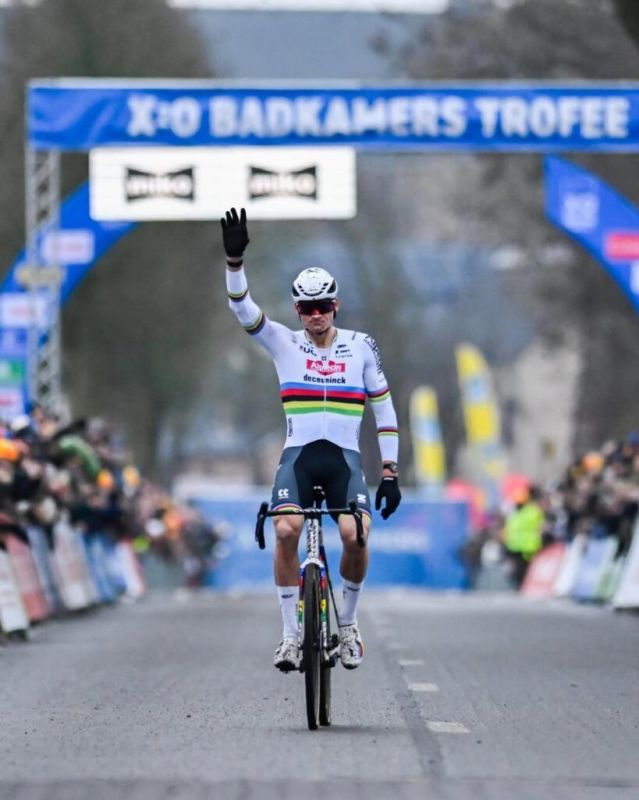 ����� ��� ��� ��� ������ ���� � ˸������