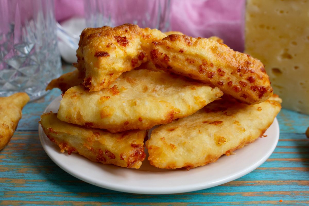 Сырные треугольники, которые покорят ваше сердце