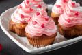 Нежные капкейки с воздушным кремом: шаг за шагом к сладкому успеху