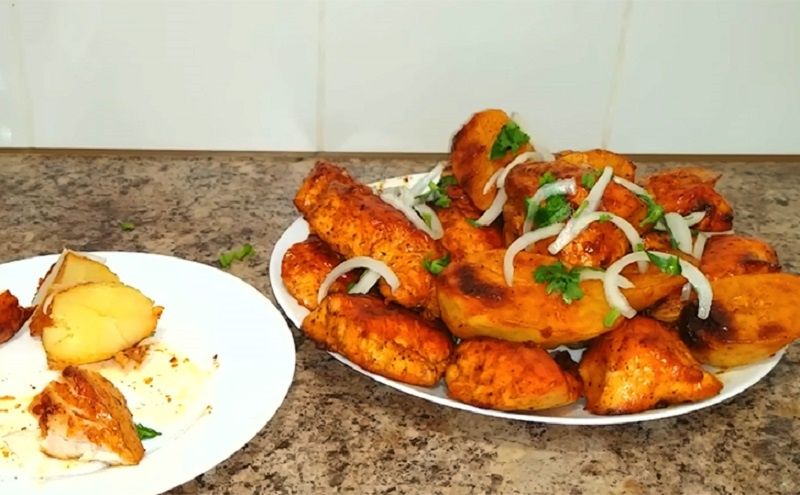 Как приготовить домашний шашлык из курицы в духовке: секреты великолепного соуса