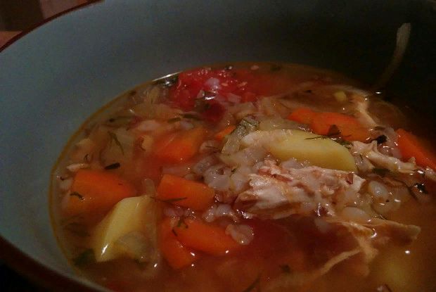 Как приготовить питательный гречневый суп с курицей и овощами