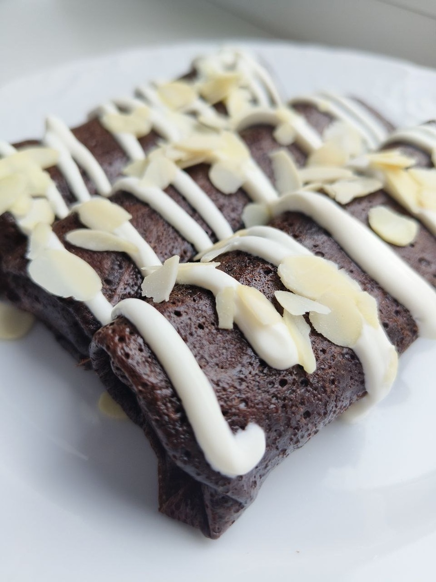 Шоколадные блины: завтрак, который оценил кот-дегустатор