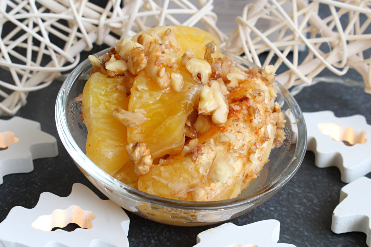 Изысканный десерт из апельсинов с медом и орехами