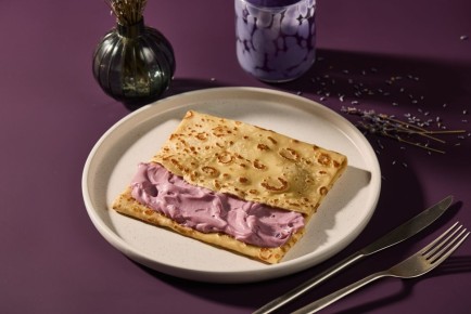 Лавандовые вкусы весны: новый блин в «Теремке»