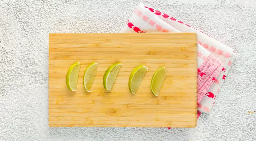 Клубничный мохито: освежающий напиток для всей семьи