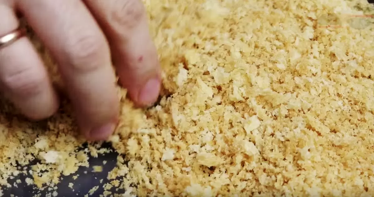 Как быстро и просто приготовить панировочные сухари дома
