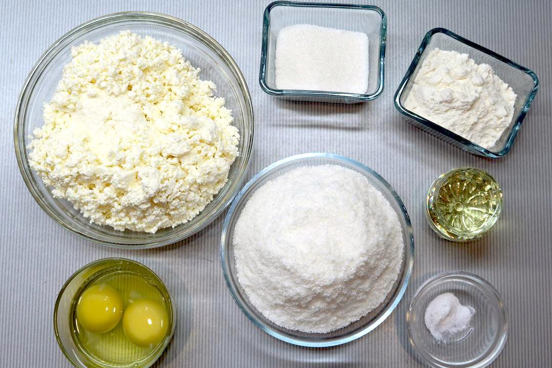 Кокосовые сырники: нежное удовольствие для завтрака
