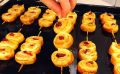 Мини-шашлычки в тесте: закуска, которая удержит гостей у стола